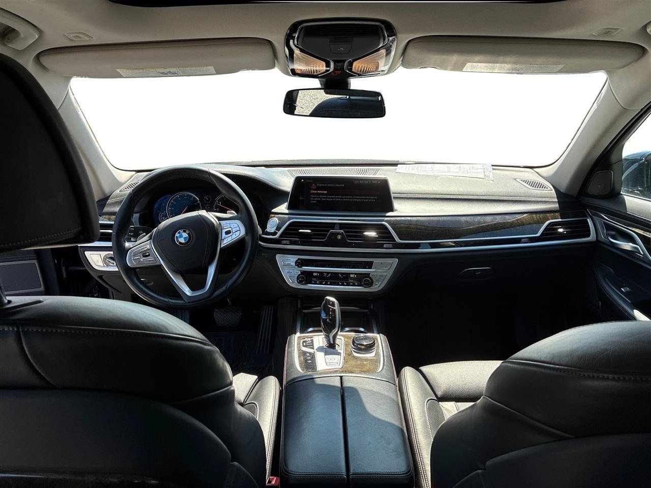 Used 2019 BMW 740i xDrive w/ Executive Package AWD/4WD image 11