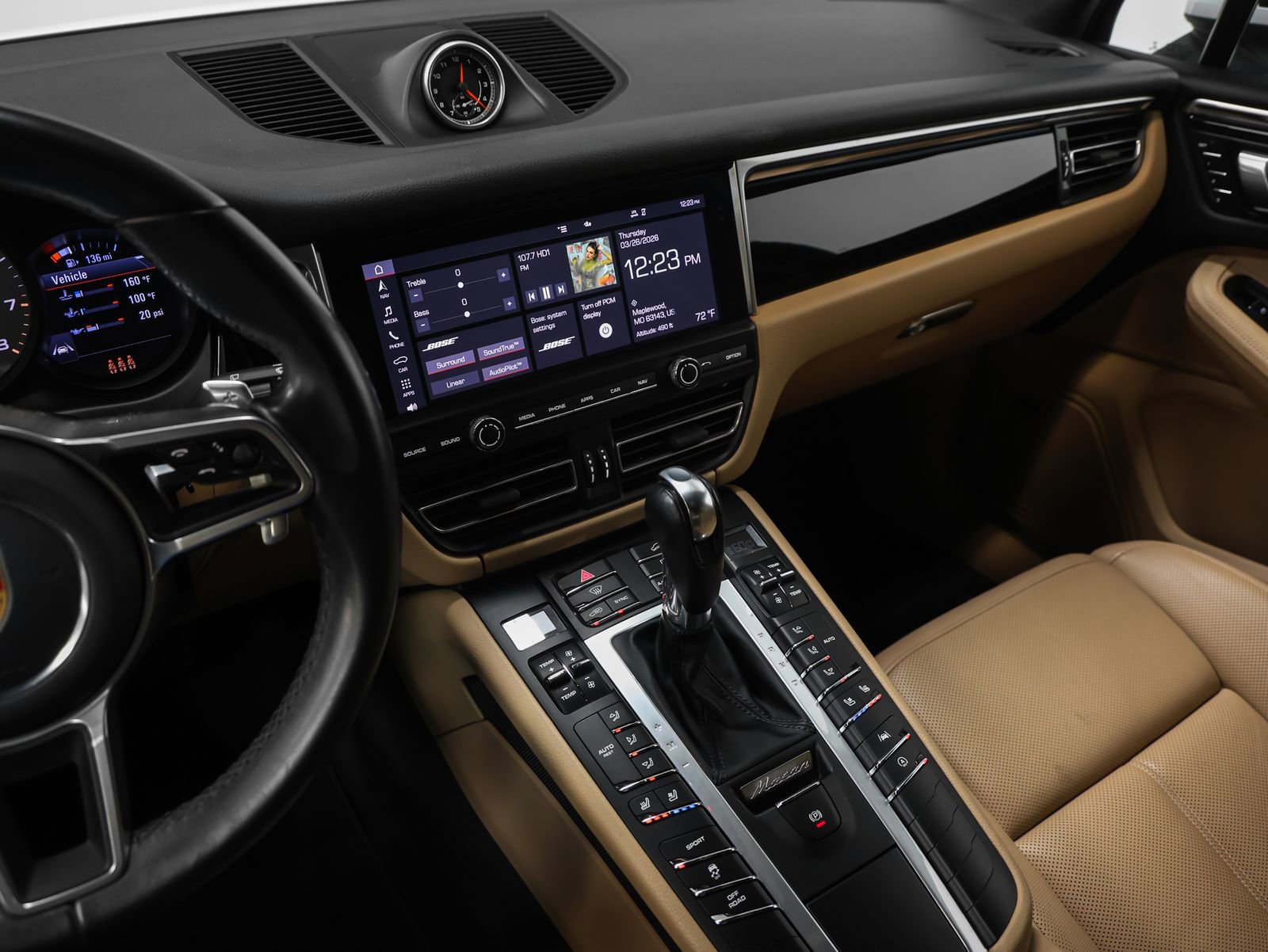 Certified 2021 Porsche Macan S image 35