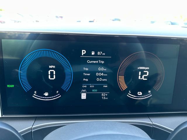 New 2026 Hyundai Santa Fe SE AWD/4WD image 24