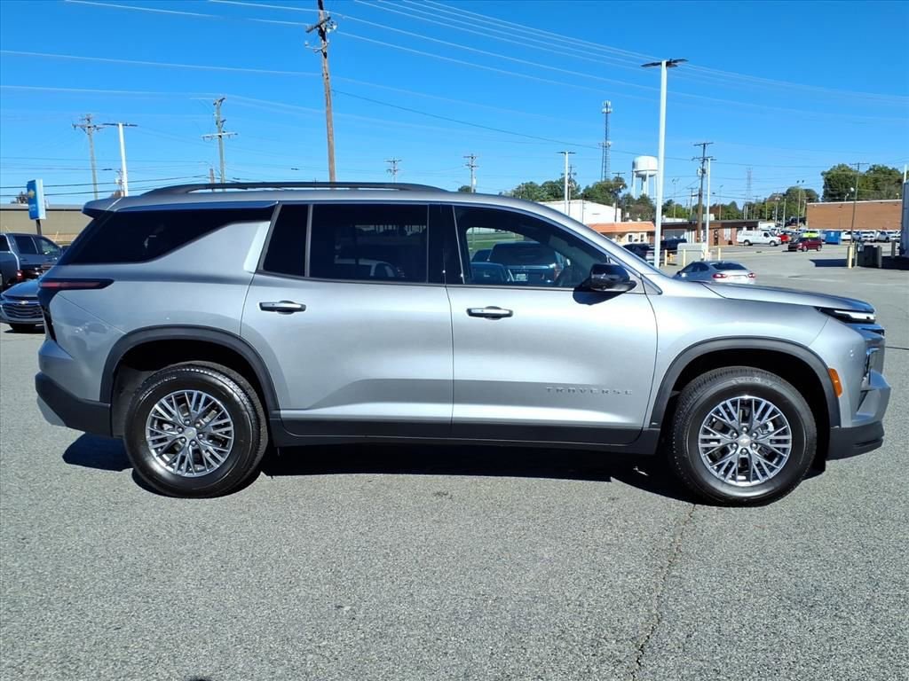 New 2026 Chevrolet Traverse LT w/ Driver Confidence Package image 24