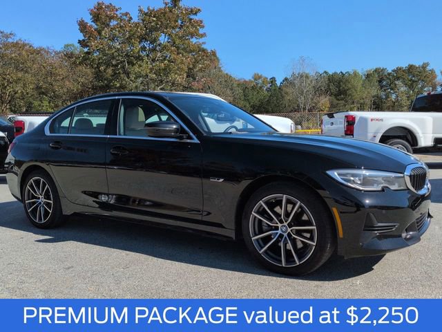 Used 2022 BMW 330e xDrive w/ Premium Package image 3