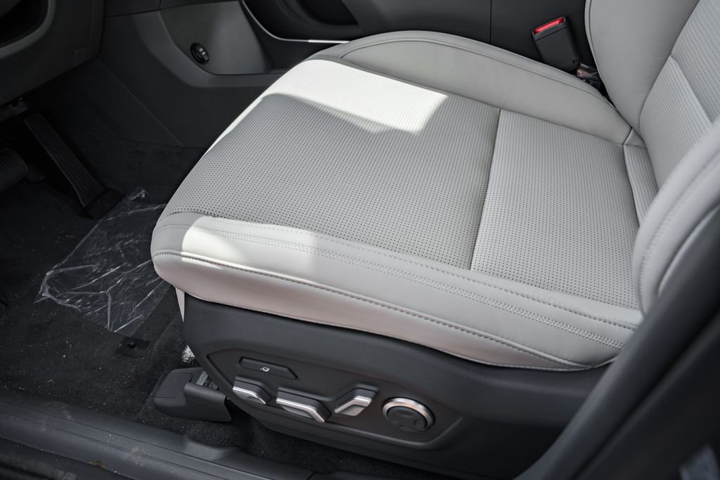 New 2026 Hyundai Santa Fe Calligraphy image 31