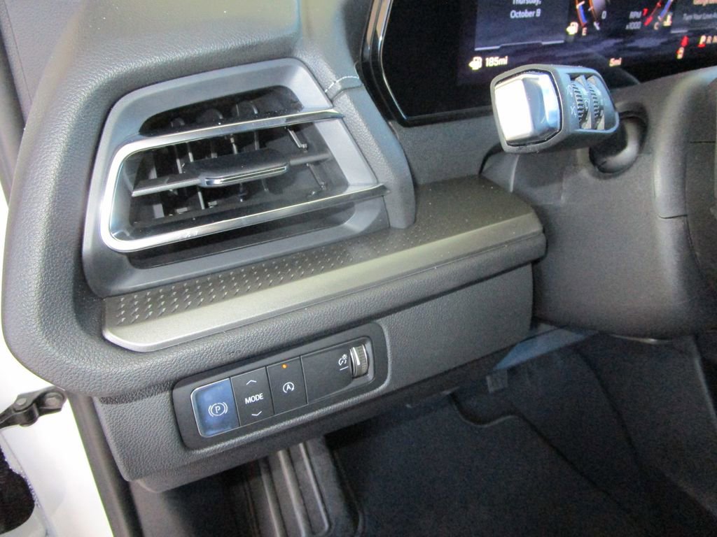 New 2026 Chevrolet Traverse LT w/ Driver Confidence Package image 23