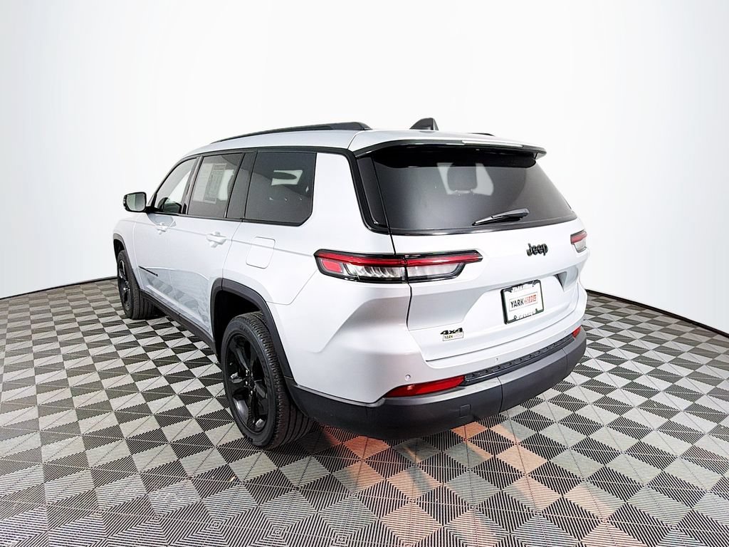 Certified 2023 Jeep Grand Cherokee L Laredo AWD/4WD image 8