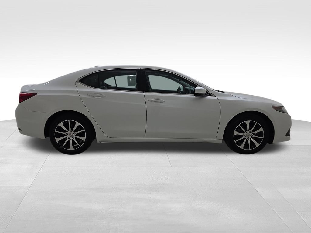 Used 2017 Acura TLX FWD image 10