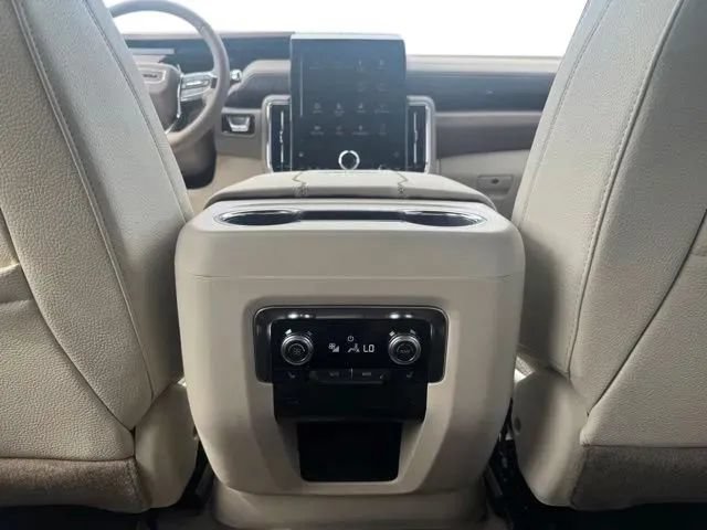 New 2026 GMC Yukon XL Denali w/ LPO, Floor Liner Package AWD/4WD image 20