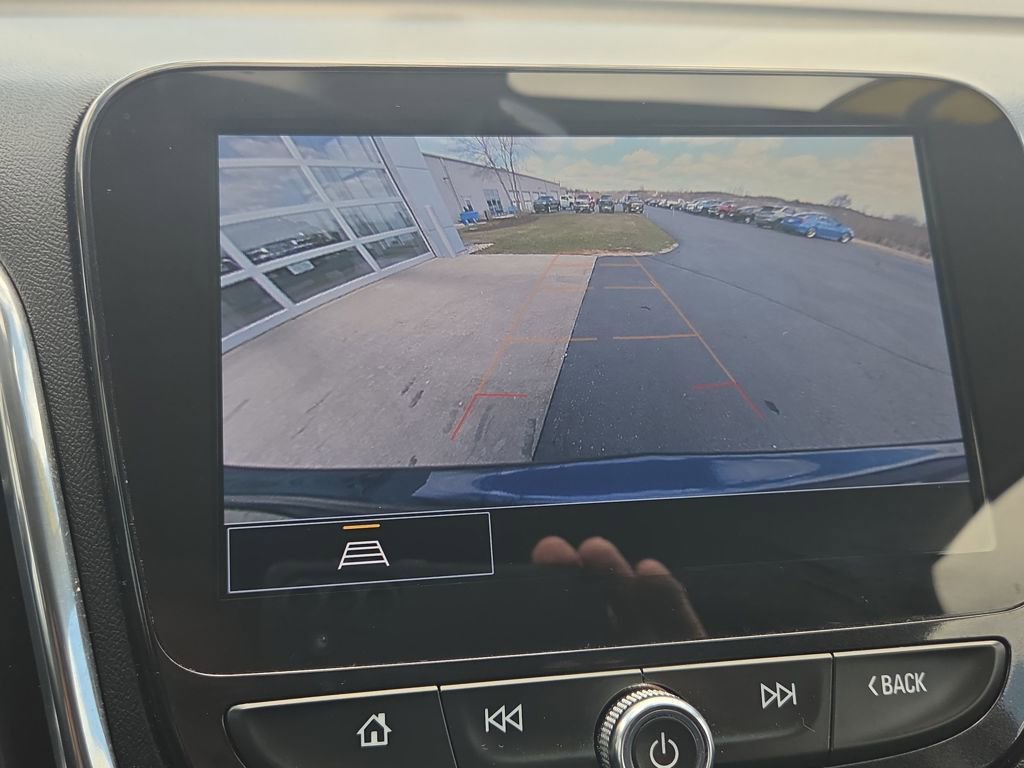 Certified 2023 Chevrolet Equinox Premier w/ LPO, Floor Liner Package image 19