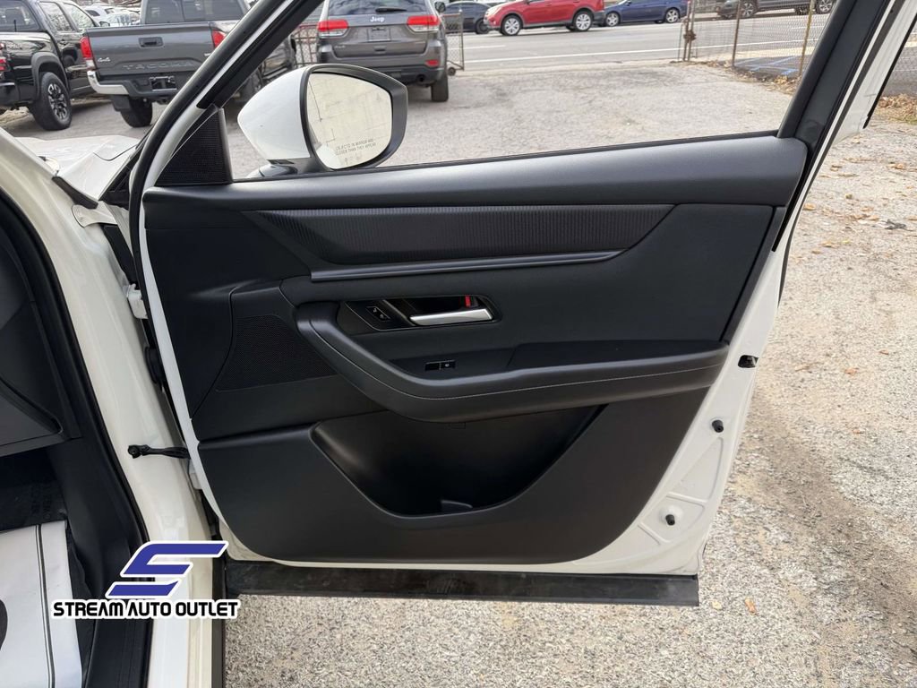 Used 2024 MAZDA CX-90 3.3 Turbo w/ Select Package image 19