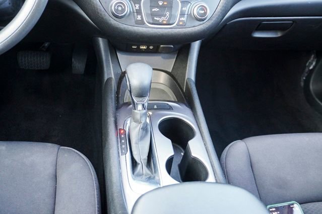 Used 2022 Chevrolet Malibu LS image 11