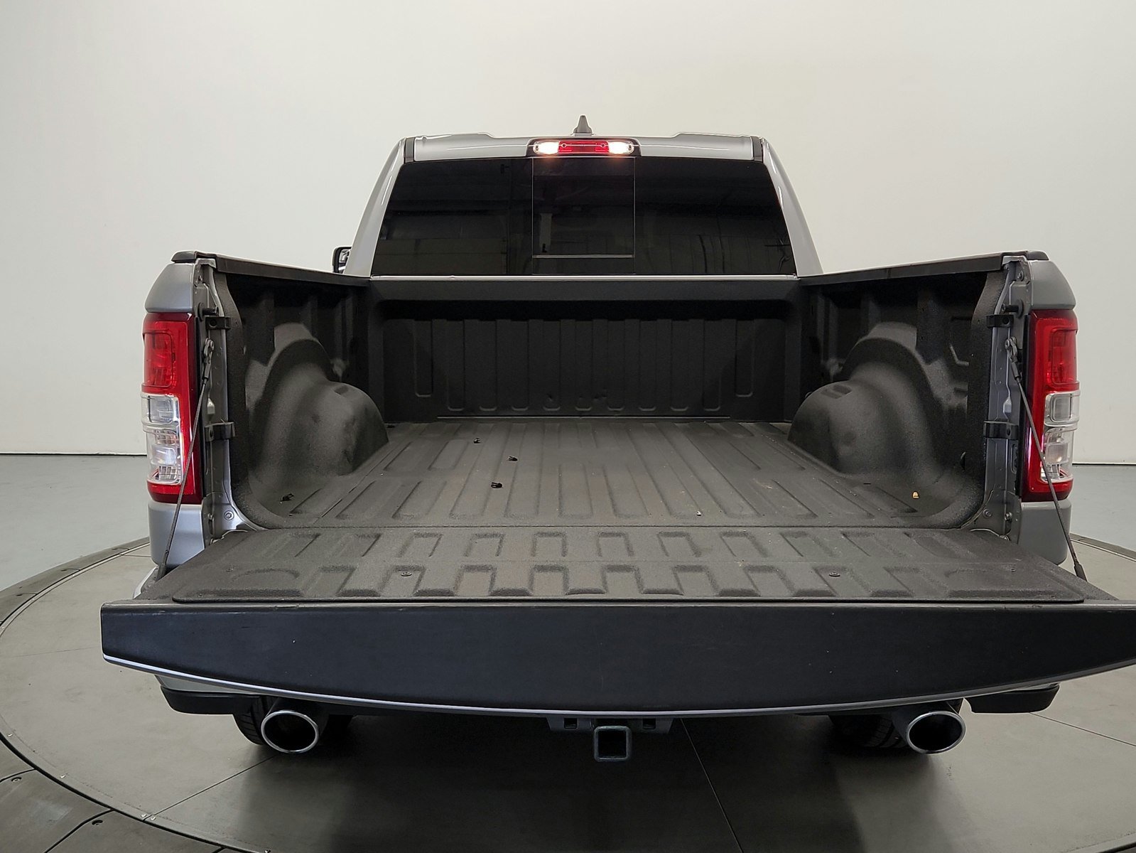 Used 2022 RAM 1500 Big Horn RWD image 26