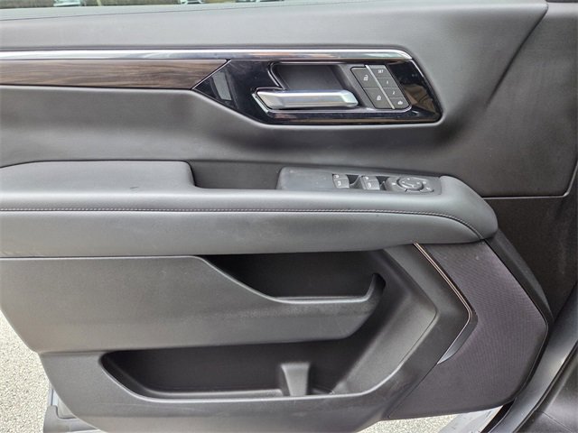 Used 2025 Chevrolet Tahoe LT image 29