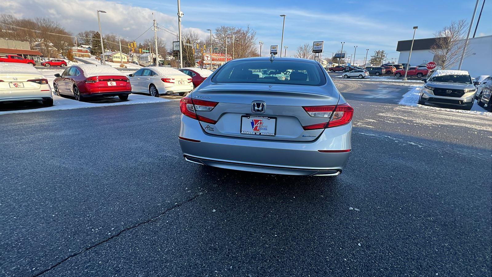 Used 2021 Honda Accord EX image 5