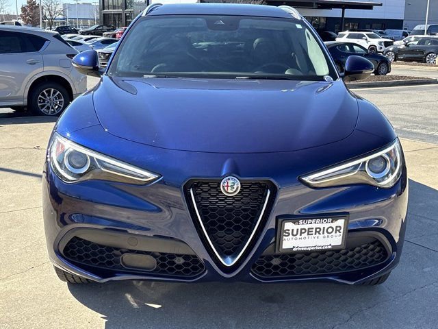 Used 2021 Alfa Romeo Stelvio Ti AWD/4WD image 14