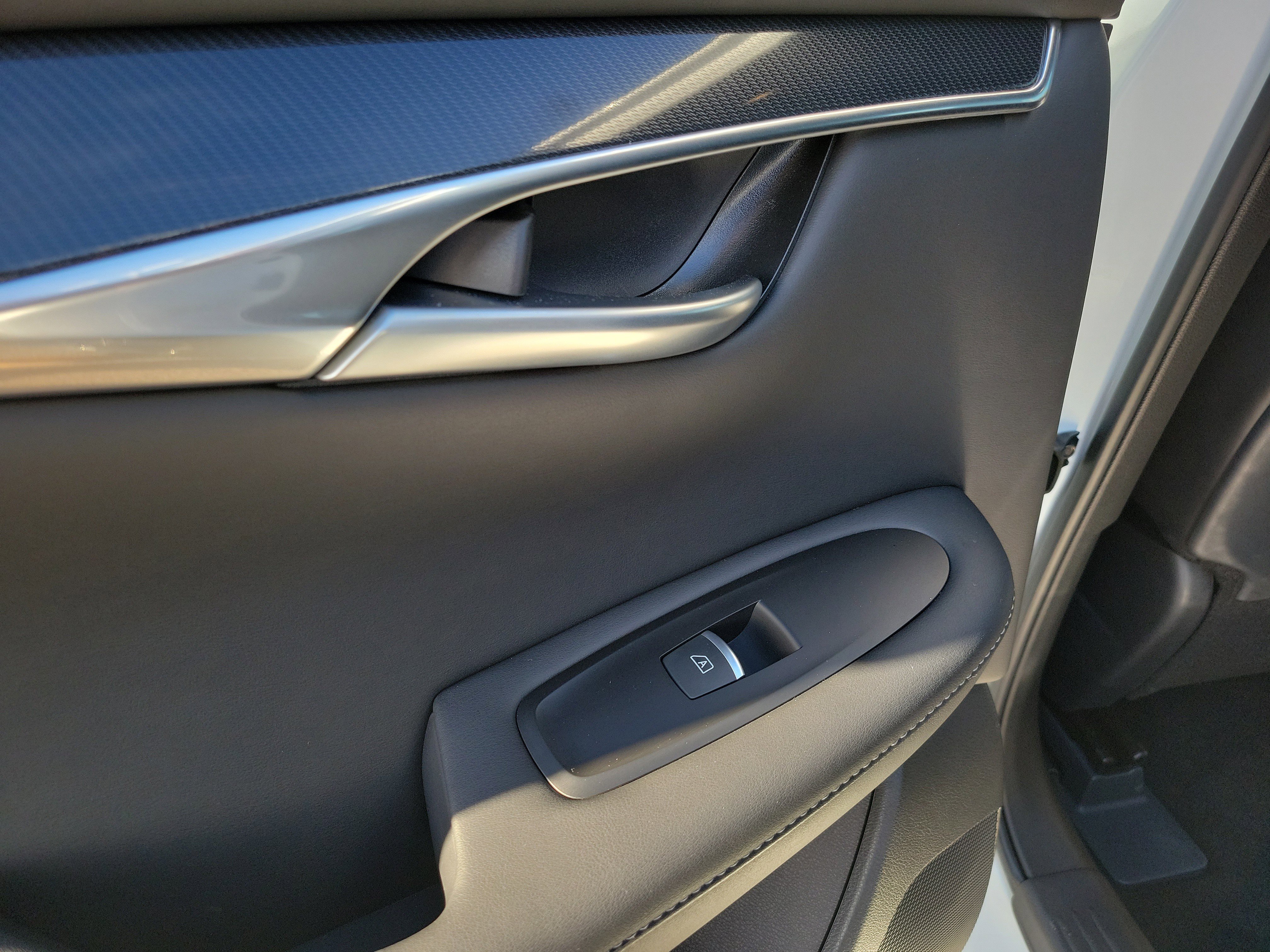 Certified 2025 INFINITI QX50 Sport image 29