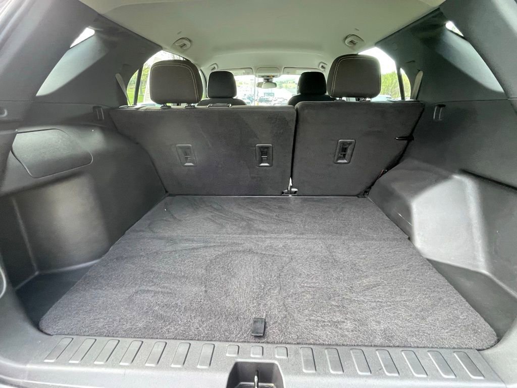 Used 2023 Chevrolet Equinox LS AWD/4WD image 17