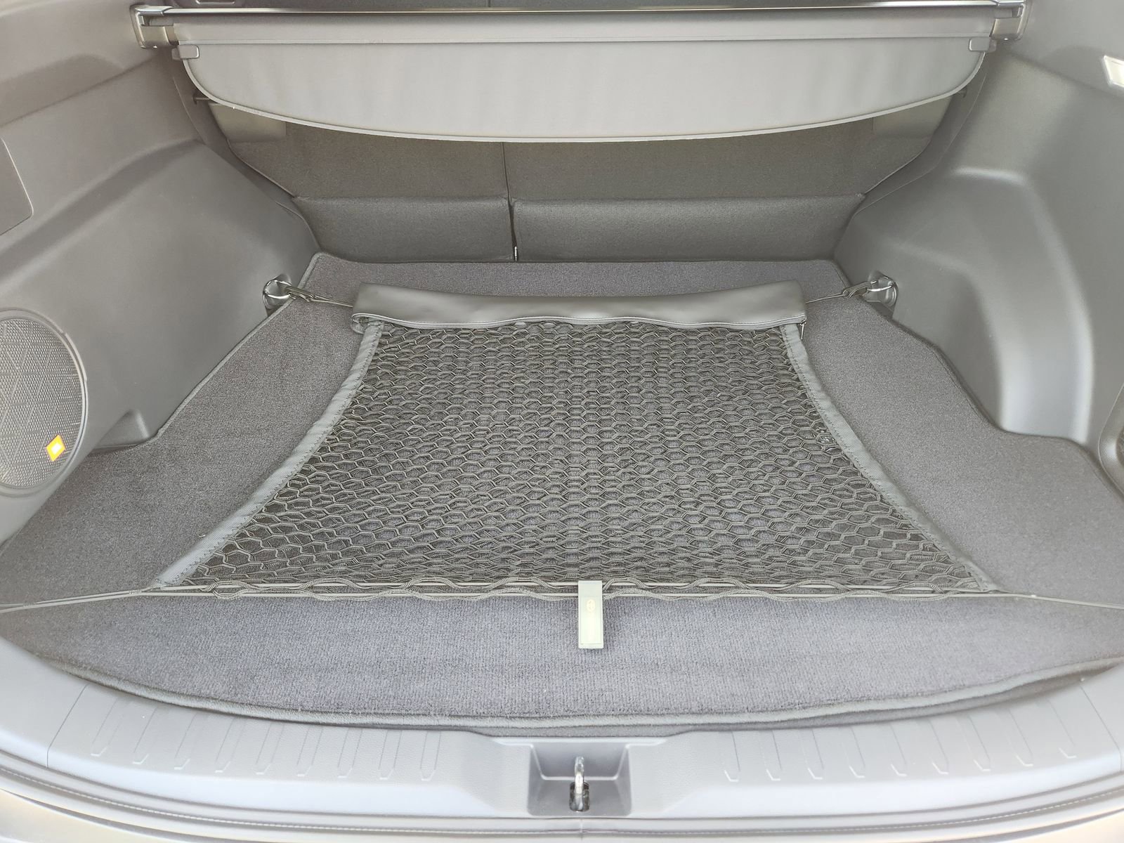 Used 2025 Toyota RAV4 Limited image 29