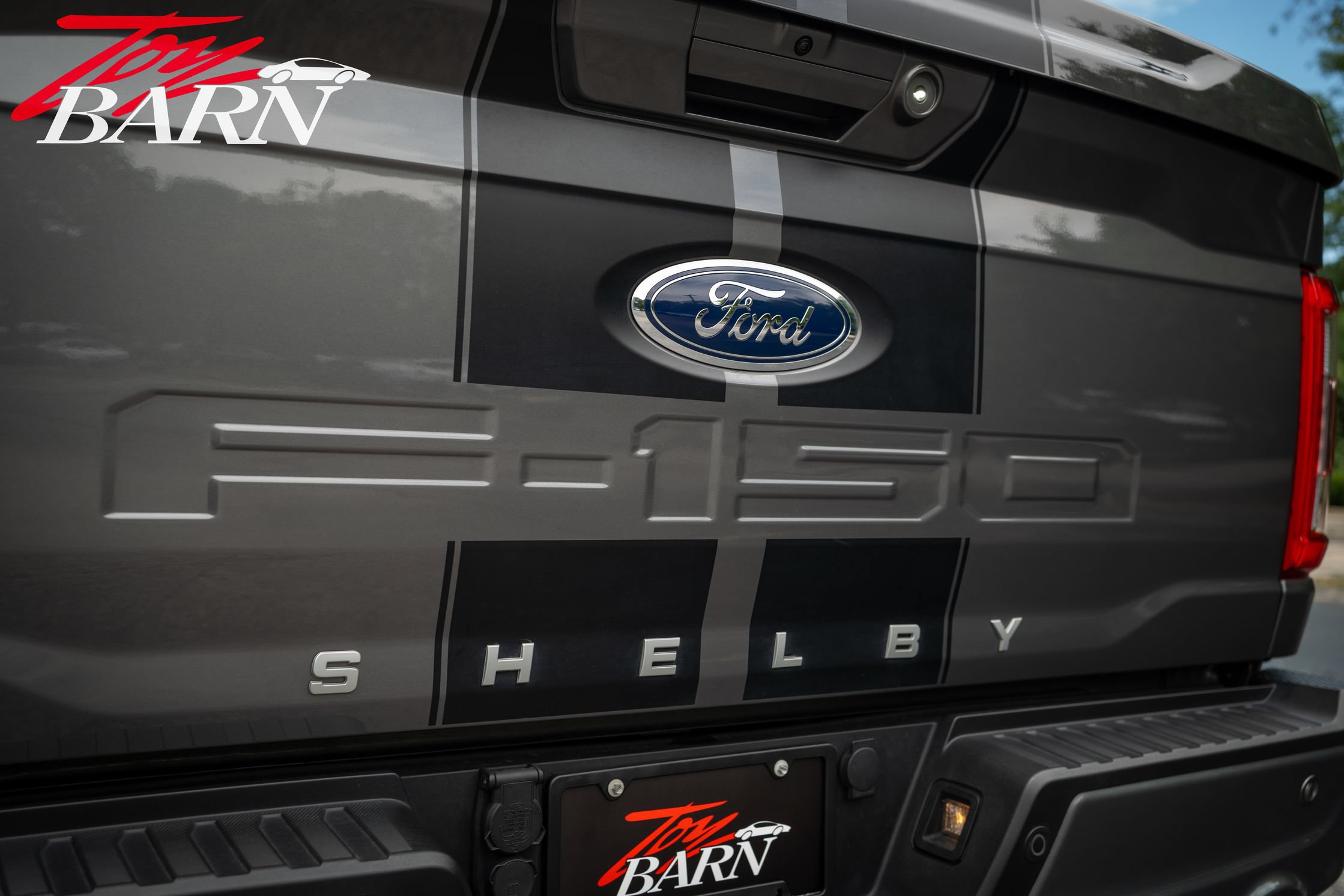 Used 2022 Ford F150 Lariat w/ Equipment Group 502A High AWD/4WD image 8