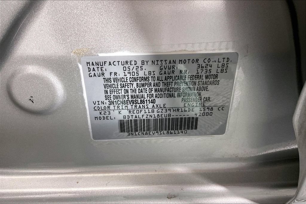 Used 2025 Nissan Versa SV w/ Trunk Package FWD image 39