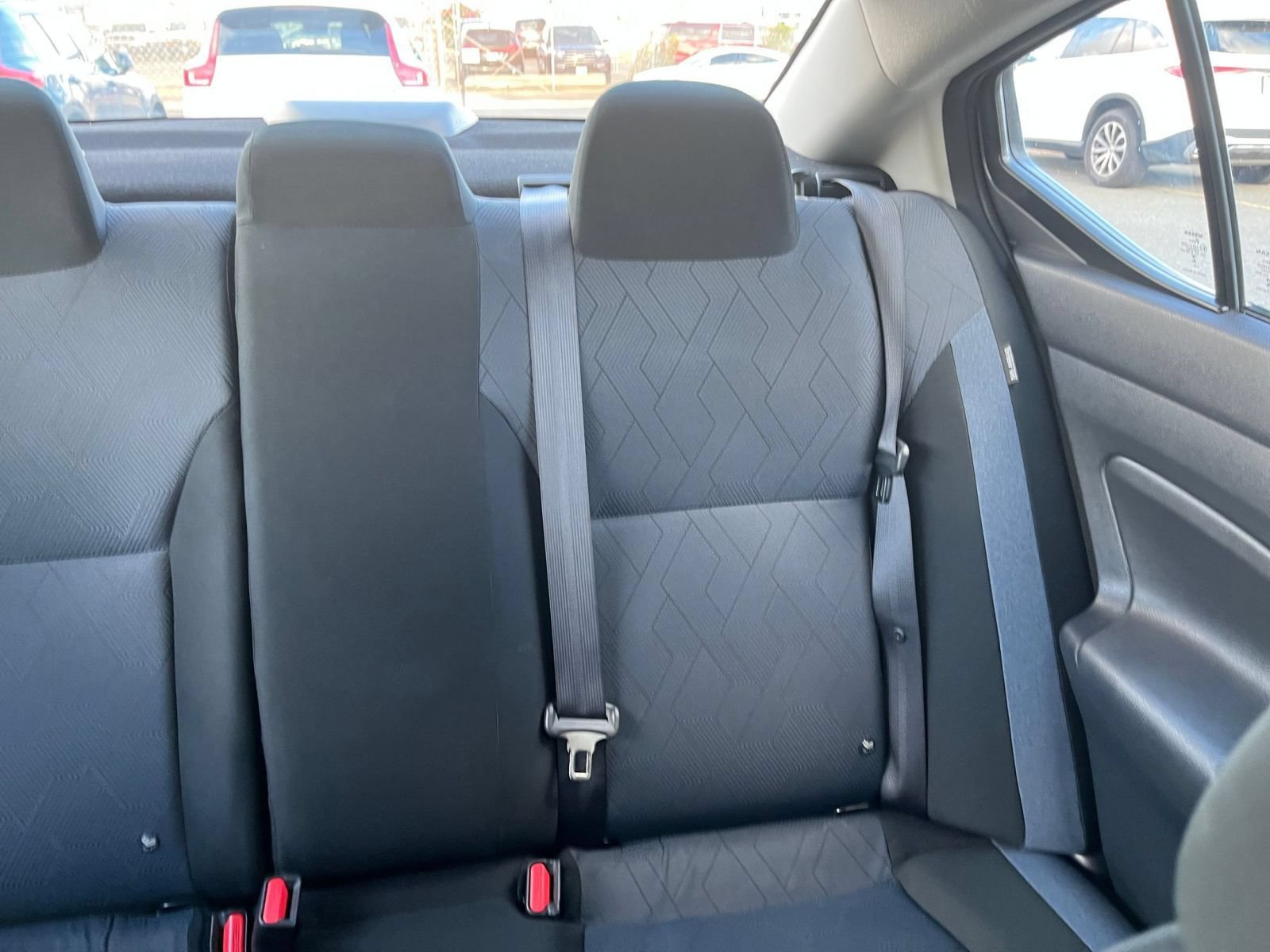 Used 2025 Nissan Versa SV FWD image 34