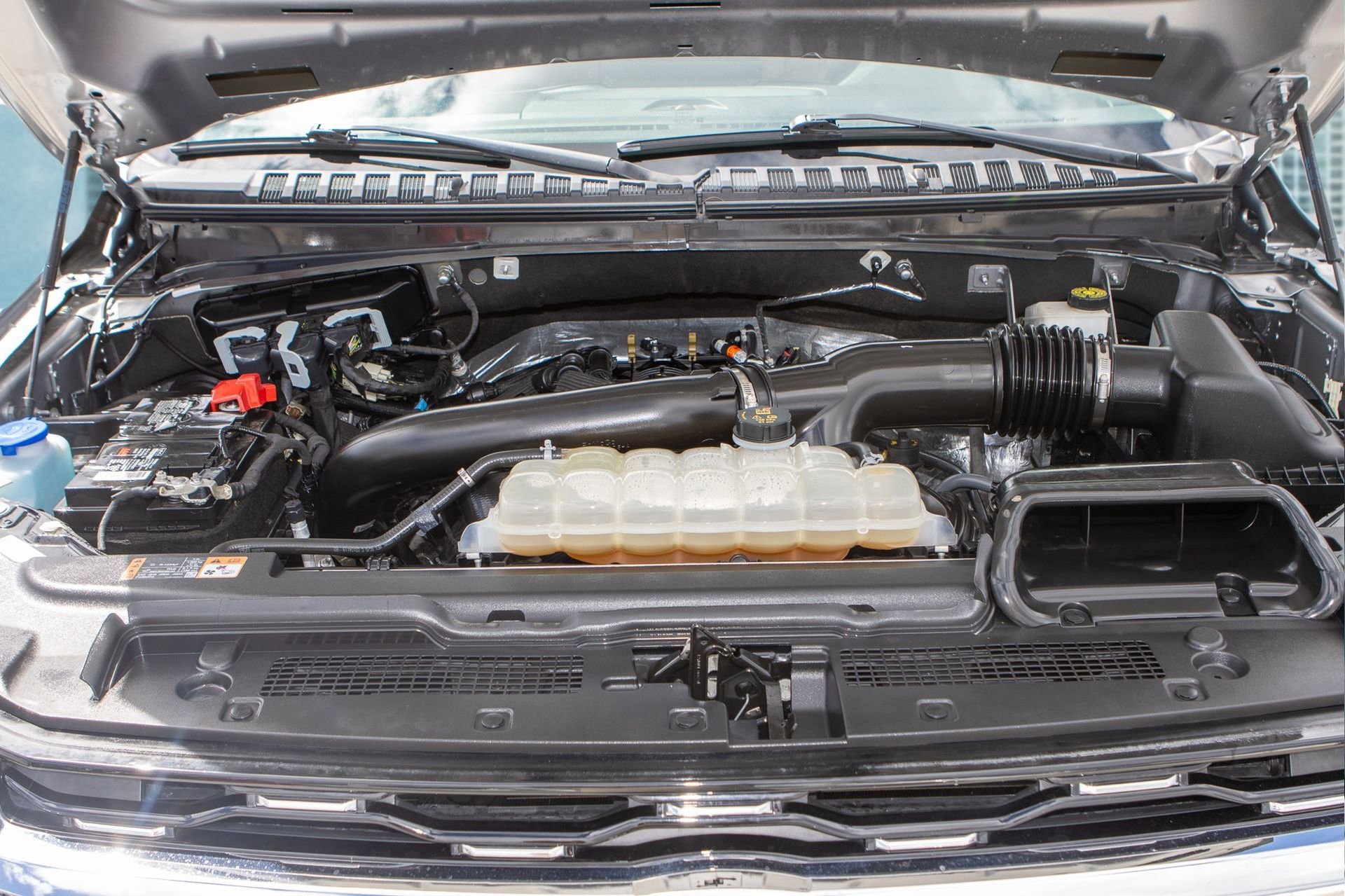 Used 2024 Ford Expedition Limited image 35