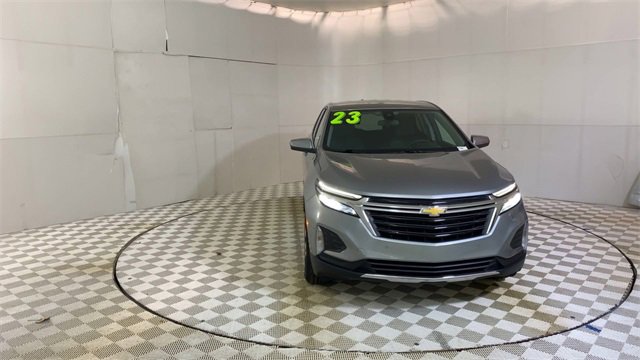 Used 2023 Chevrolet Equinox LT image 3