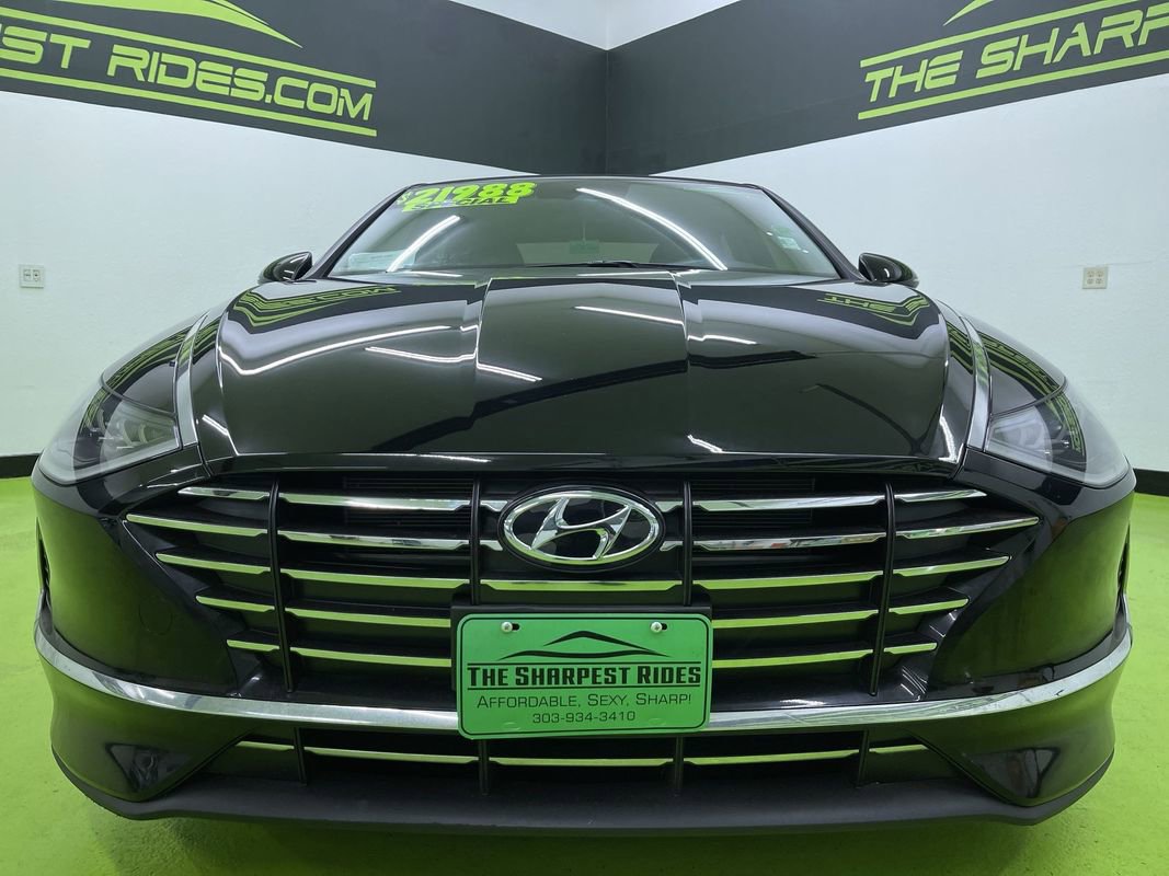 Used 2023 Hyundai Sonata SE w/ Preferred Accessory Package image 3