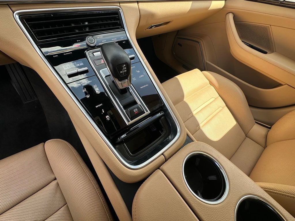 Certified 2023 Porsche Panamera 4 Platinum Edition AWD/4WD image 28