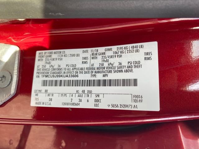 Used 2019 Ford Escape Titanium image 26