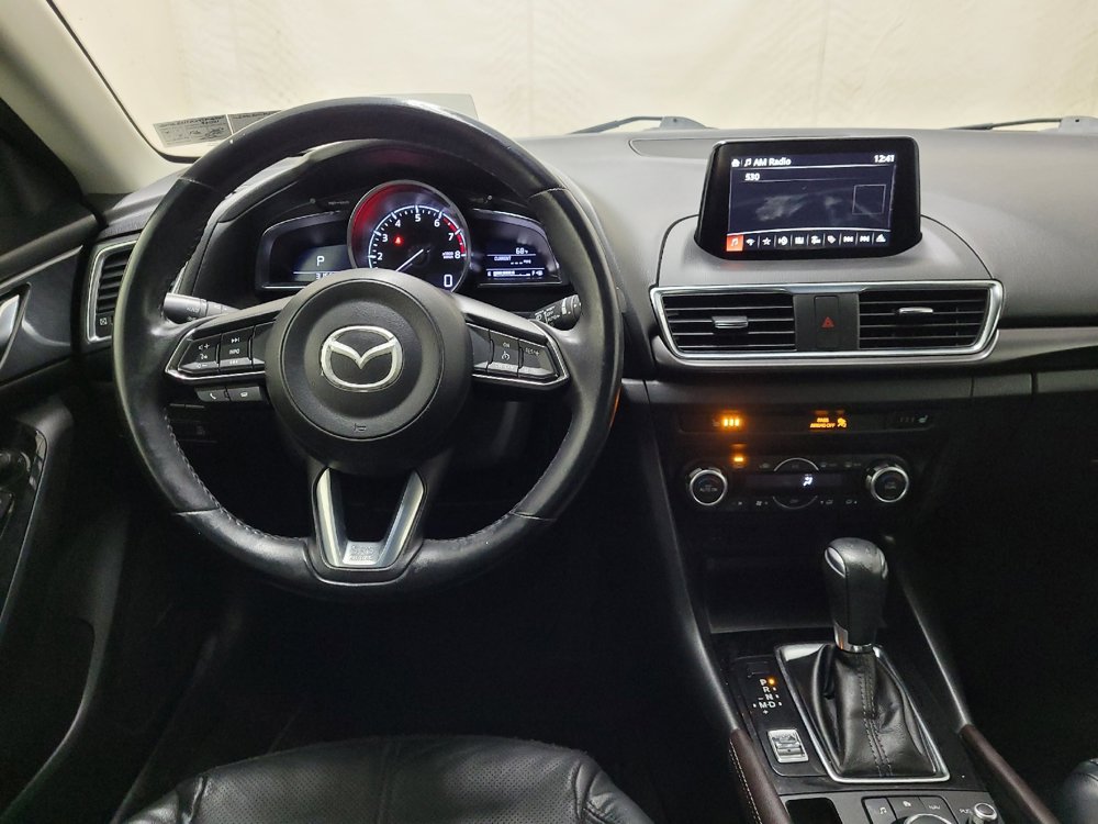 Used 2018 MAZDA MAZDA3 Grand Touring FWD image 22