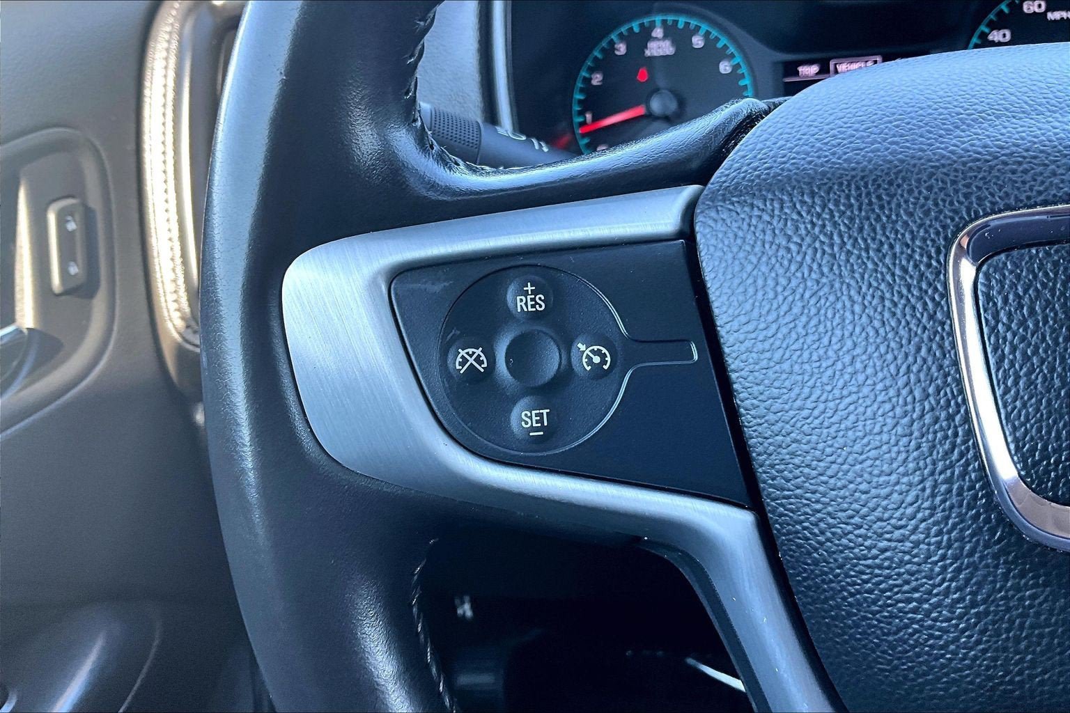 Used 2022 GMC Canyon Elevation w/ Trailering Package AWD/4WD image 16