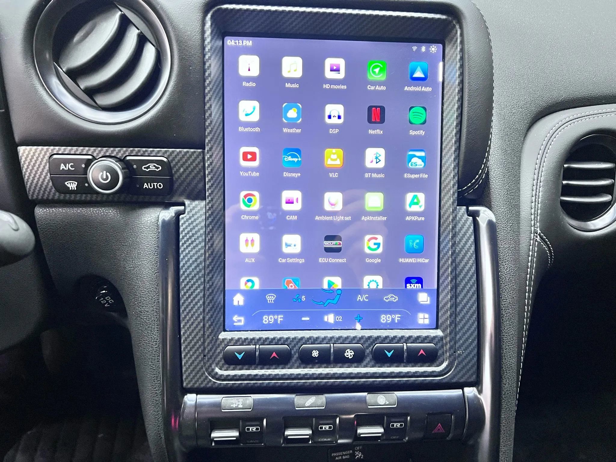 Used 2015 Nissan GT-R Premium image 22