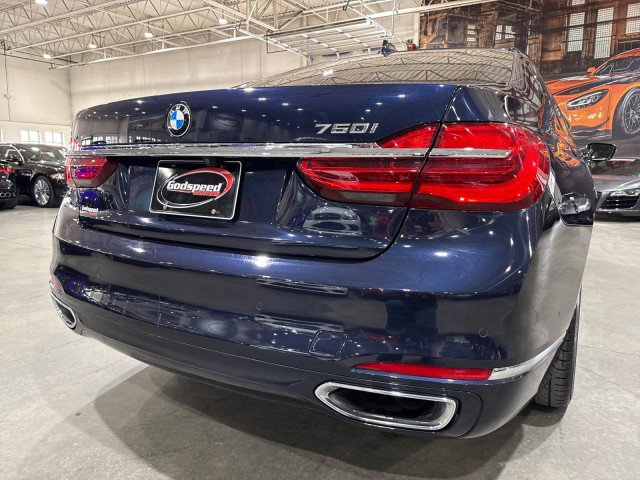 Used 2016 BMW 750i xDrive AWD/4WD image 42