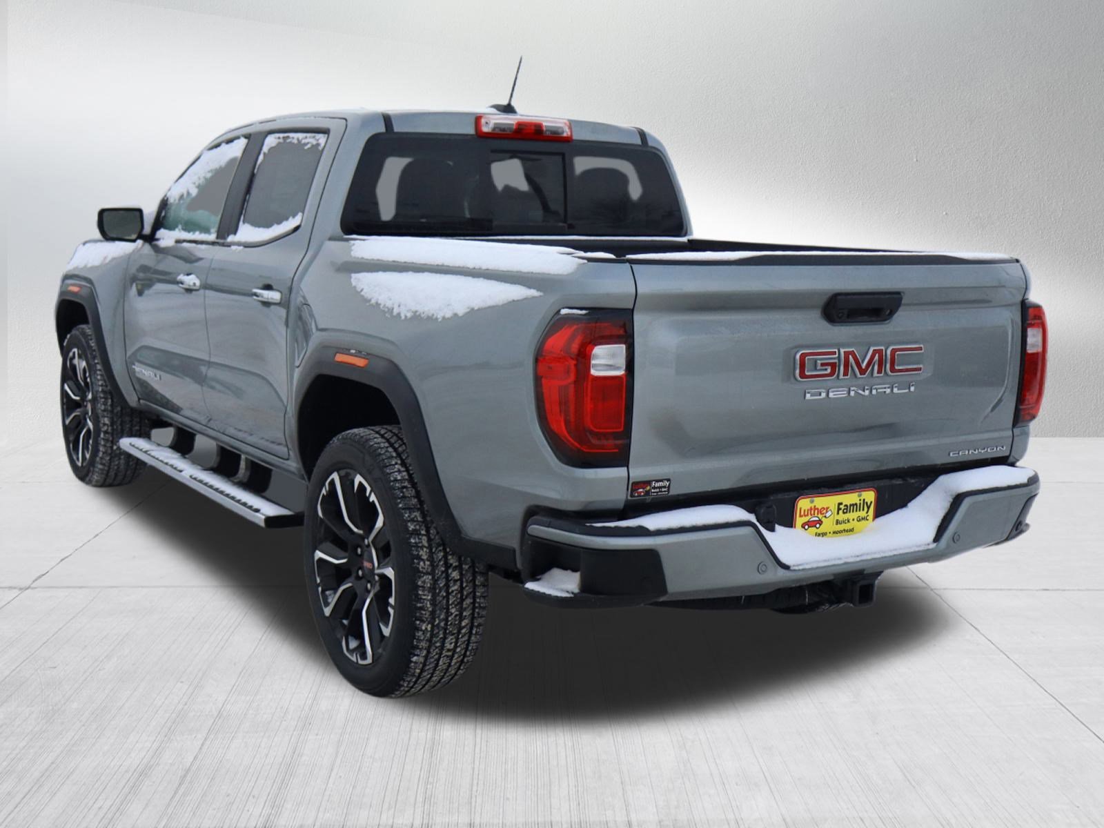 New 2026 GMC Canyon Denali image 5