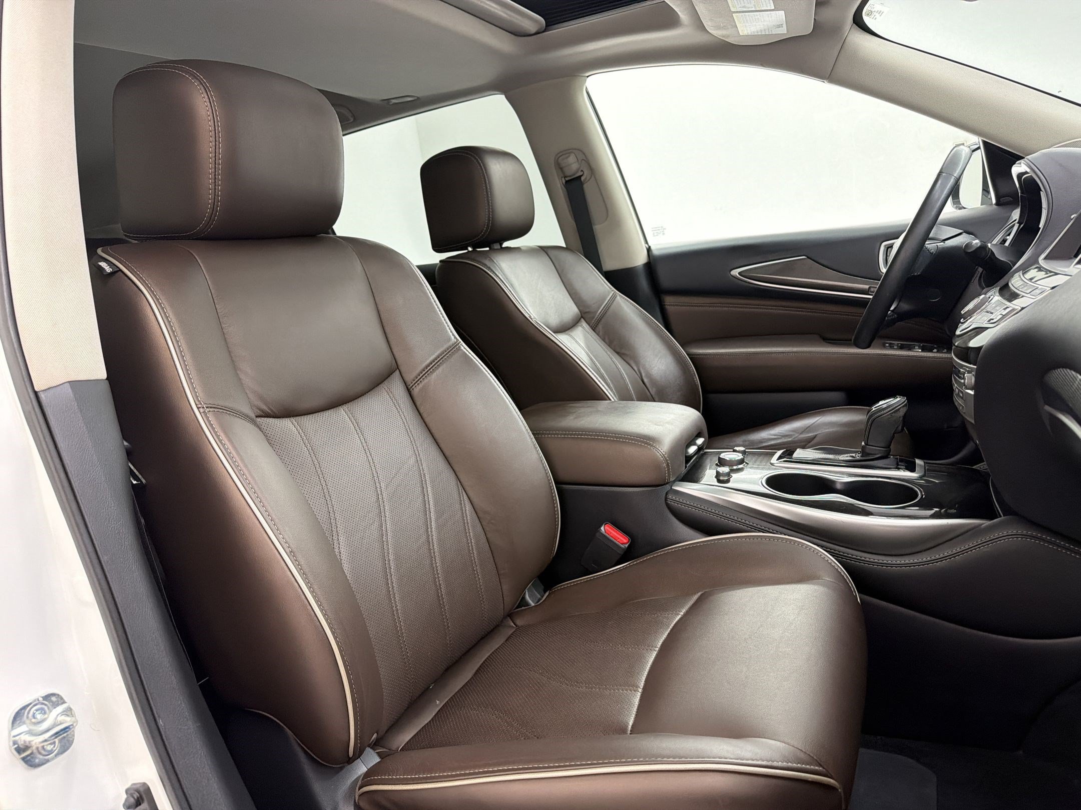 Used 2020 INFINITI QX60 Luxe w/ Essential Package FWD image 24