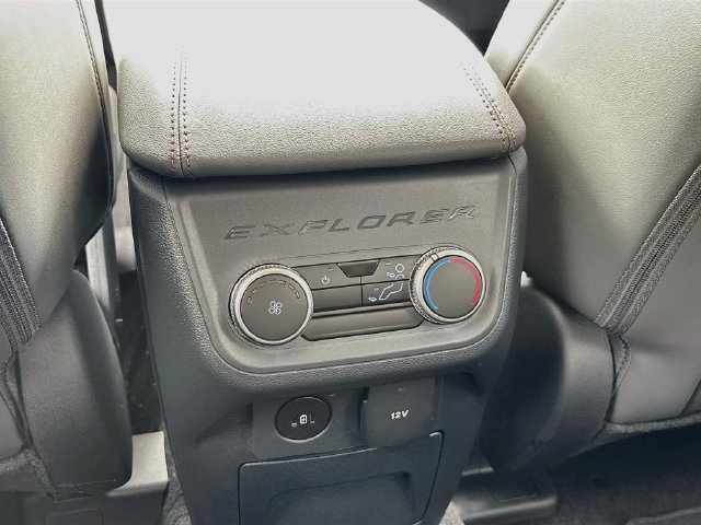New 2026 Ford Explorer Active w/ Active Comfort Package RWD image 25