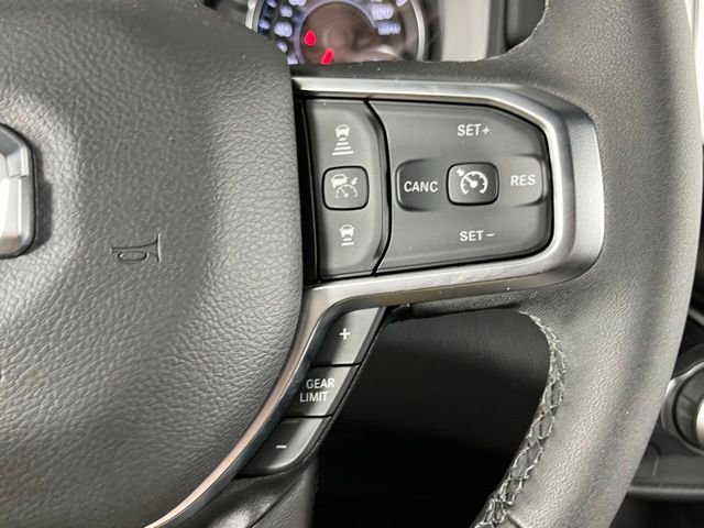 New 2026 RAM 1500 4x4 Crew Cab image 15