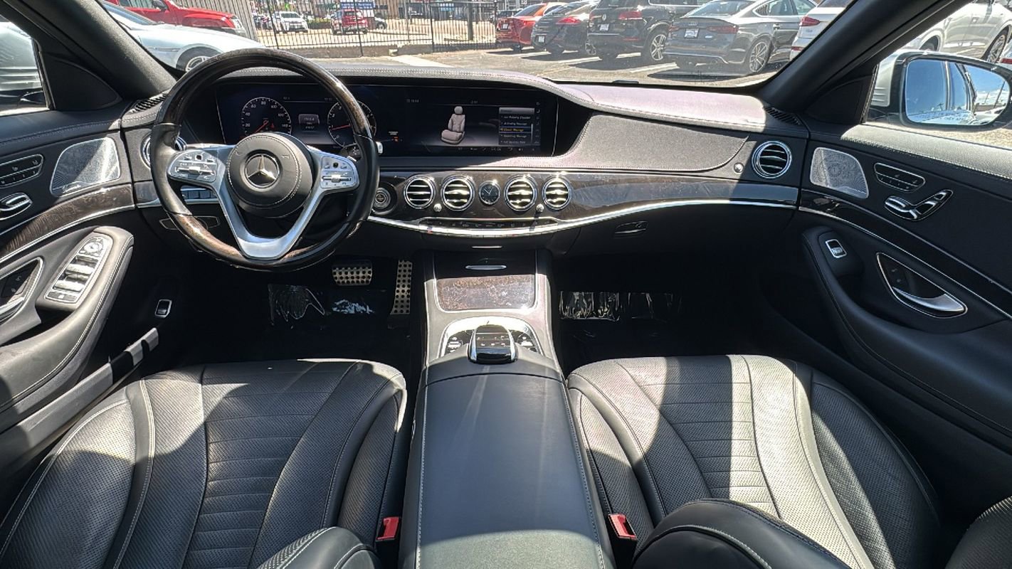 Used 2018 Mercedes-Benz S 560 4MATIC Sedan image 23