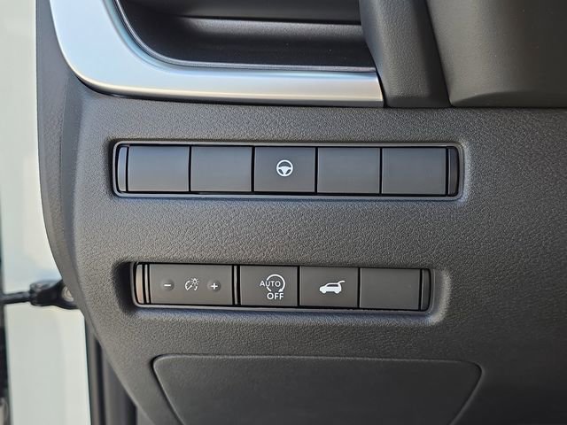 New 2026 Nissan Rogue SV FWD image 29