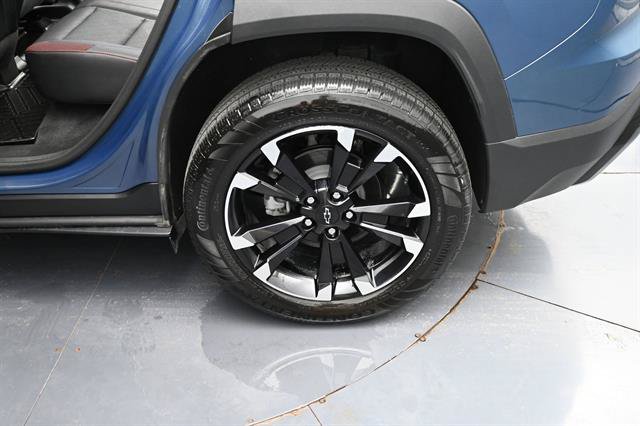 Used 2025 Chevrolet Equinox RS w/ Convenience Package III FWD image 23