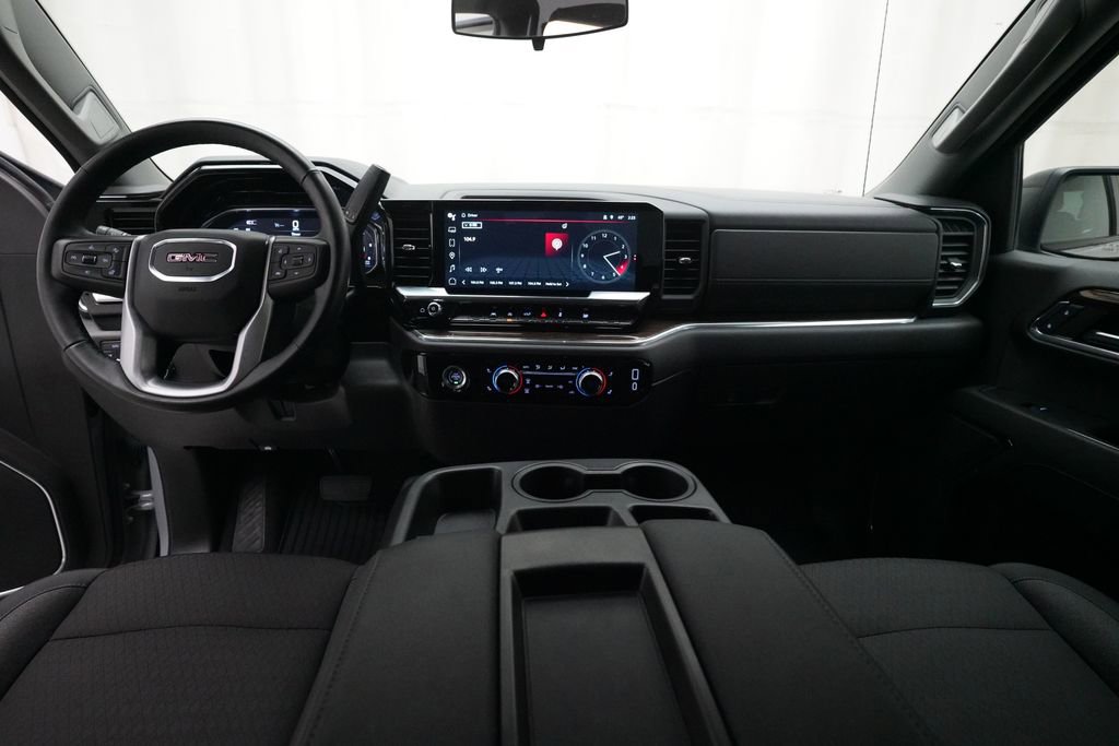 Used 2024 GMC Sierra 1500 Elevation AWD/4WD image 5