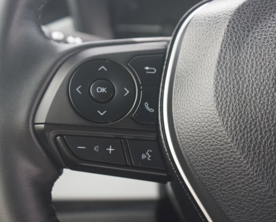 Used 2024 Toyota Corolla SE AWD/4WD image 9