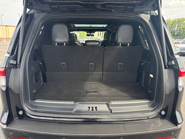 Certified 2023 Lincoln Navigator Reserve image 28