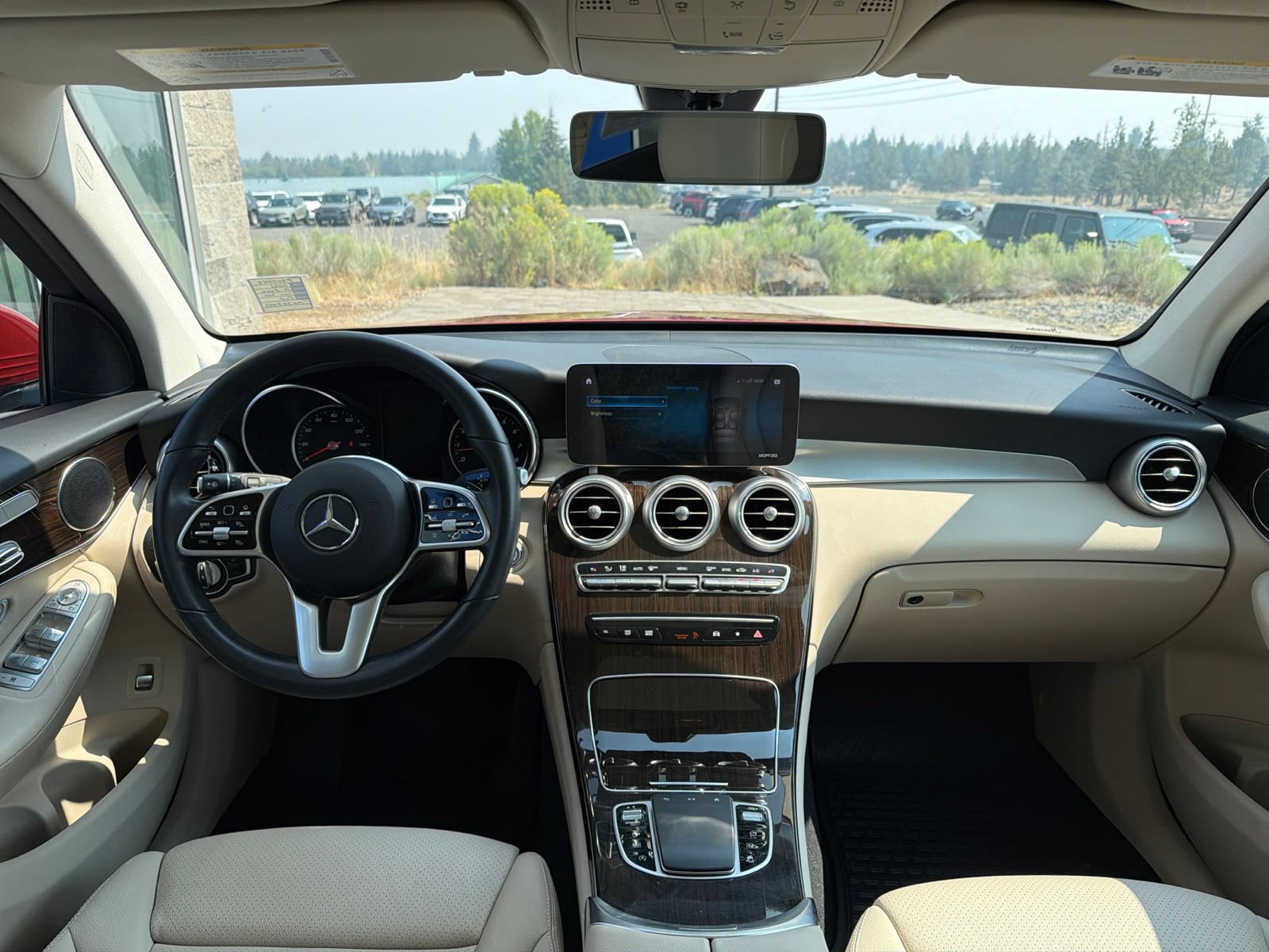 Used 2021 Mercedes-Benz GLC 300 4MATIC image 10
