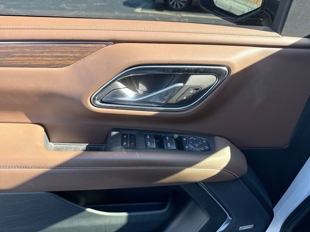 Used 2023 Chevrolet Tahoe High Country image 24