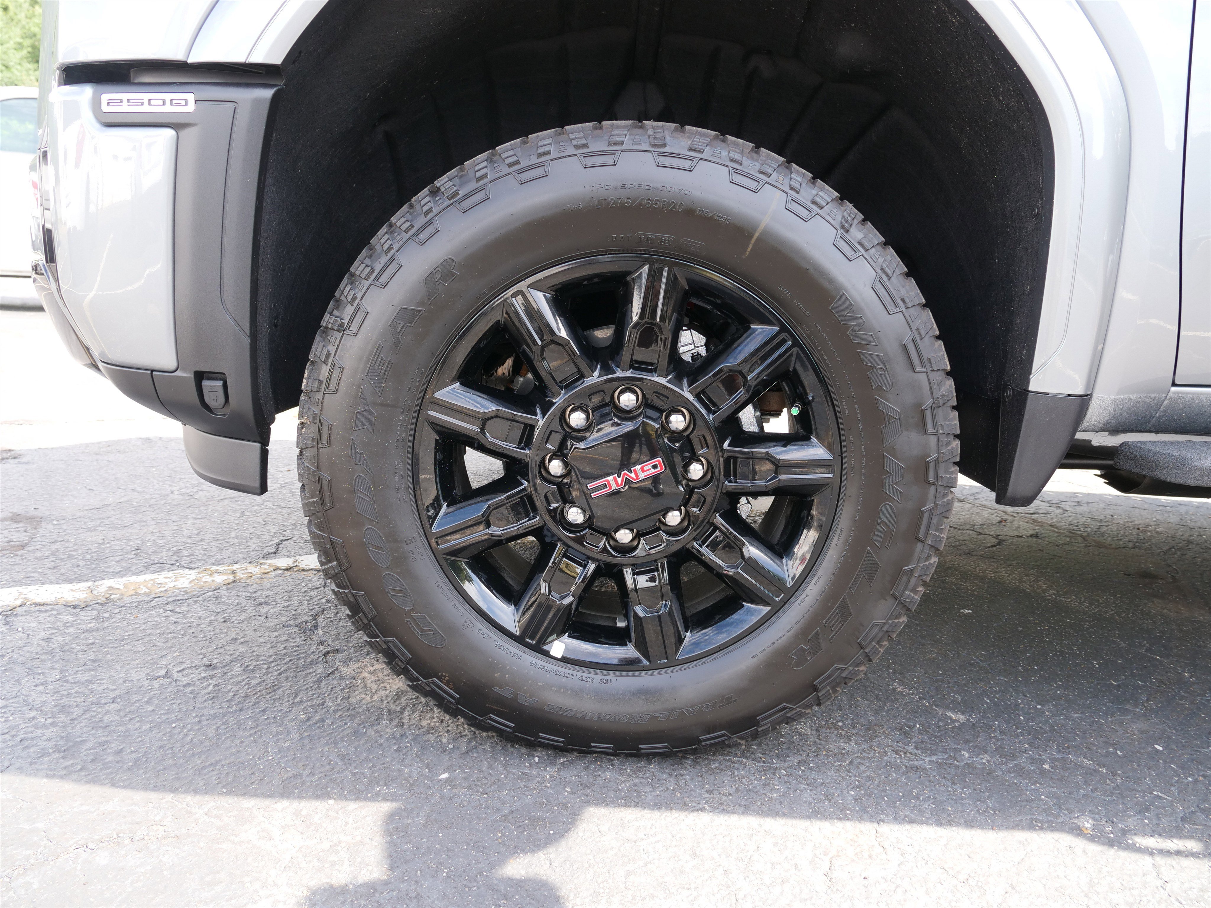 New 2025 GMC Sierra 2500 AT4 w/ AT4 Premium Plus Package image 12