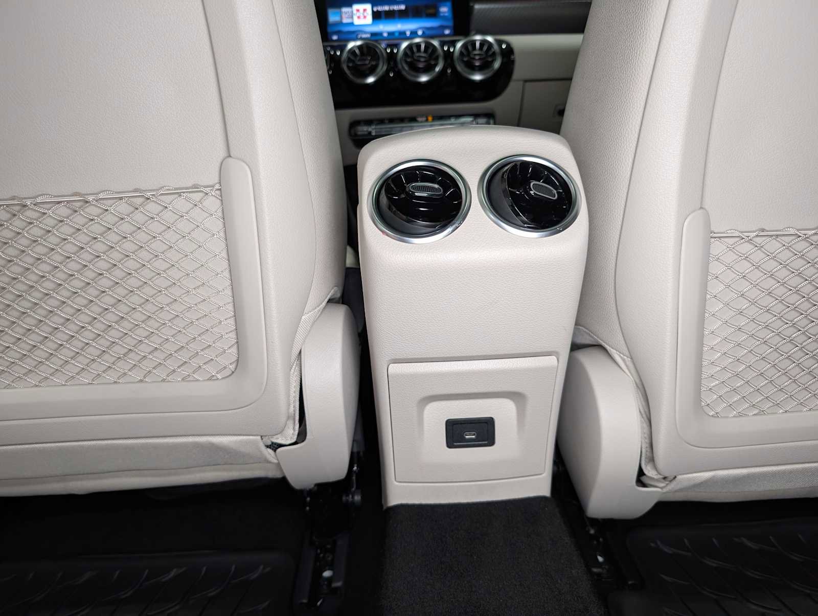 Certified 2025 Mercedes-Benz CLA 250 4MATIC image 21