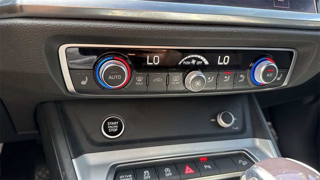 Used 2022 Audi Q3 2.0T Premium w/ Convenience Package image 52