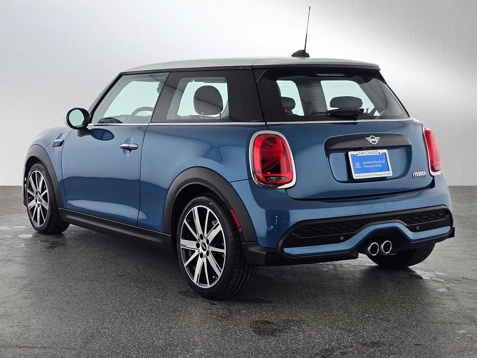 Used 2022 MINI Cooper S image 5