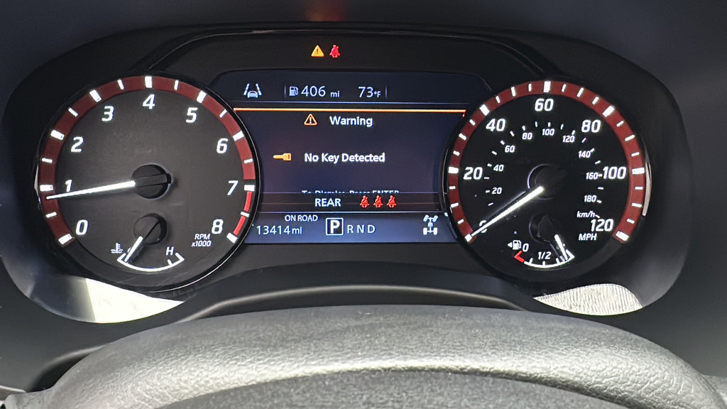 Used 2026 Nissan Frontier PRO-4X AWD/4WD image 16