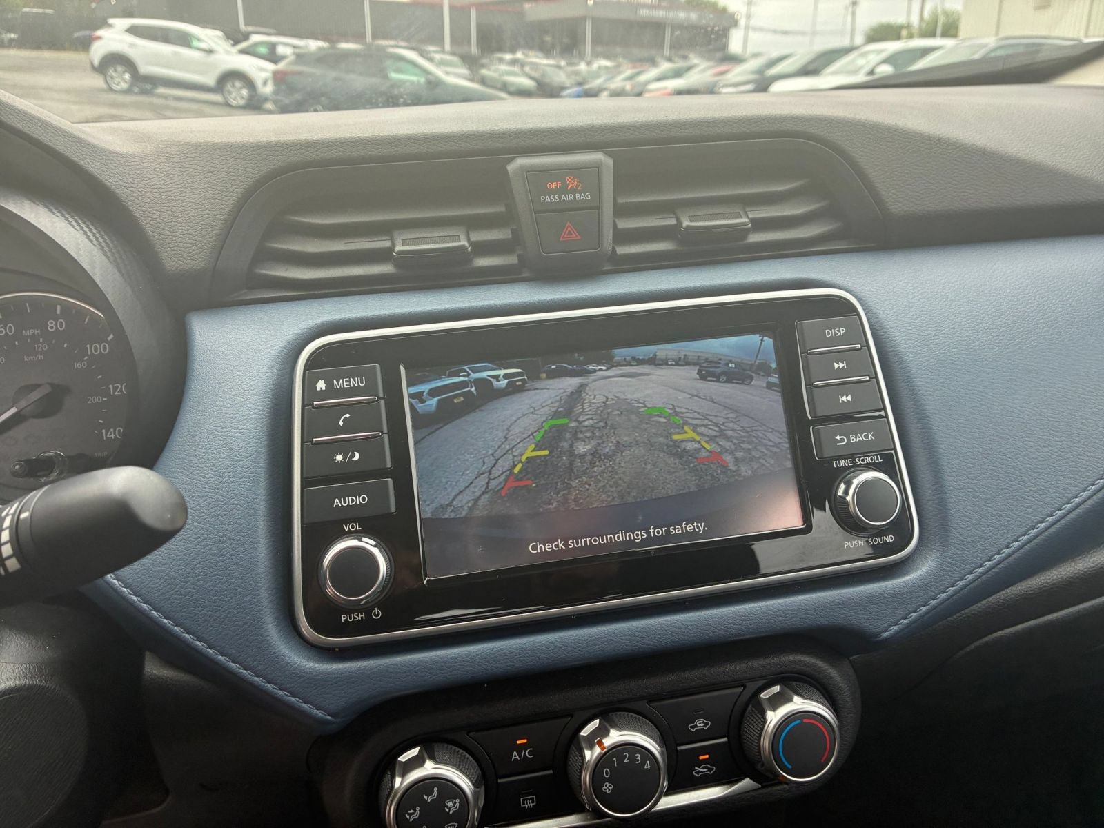 Used 2025 Nissan Versa SV FWD image 20